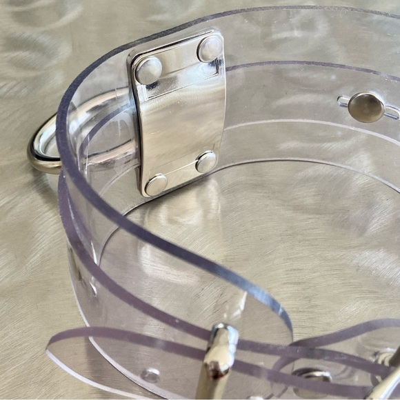 ZANA BAYNE Transparent Oversized Choker O-Ring Collar 2.5" Silver + Clear PVC - Picture 7 of 7